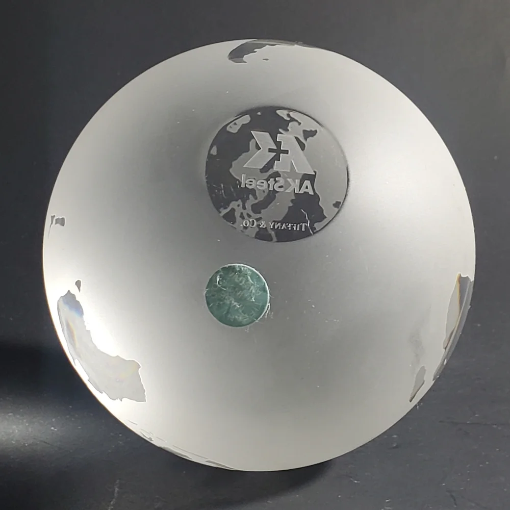 Tiffany & Co Crystal Giftware World Paperweight EUC - Picture 8 of 13